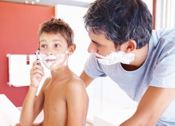 the father teaches the child to shave and enlarge the penis
